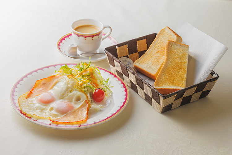 洋食 ¥600
